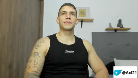 Snapshot of axel_taylor21 chatting on July 31, 3:50 am INDEPENDENT MODEL online show from July 31, 3:50 am