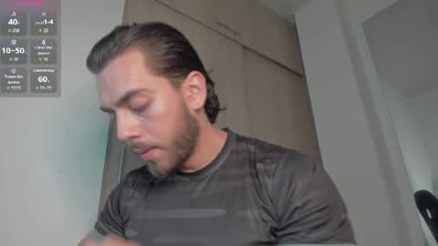Snapshot of axelblaze_1 chatting on June 12, 1:32 pm axelblaze_1 online show from June 12, 1:32 pm