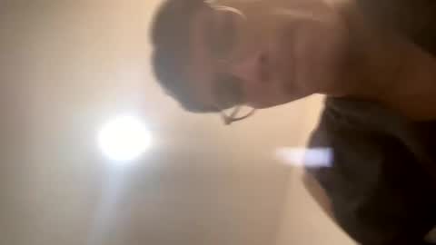 Snapshot of axellatino_ chatting on January 20, 6:43 pm Axel online show from January 20, 6:43 pm