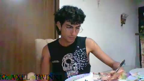 Snapshot of axellatino_ chatting on September 30, 2:16 am Axel online show from September 30, 2:16 am