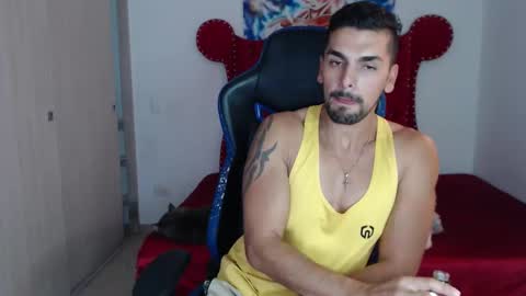 Axel online show from February 3, 11:10 pm