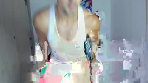 Axel online show from April 2, 11:02 pm