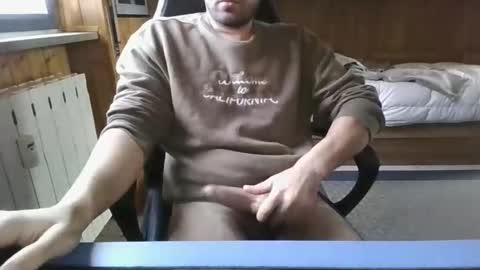 Axel online show from October 1, 6:52 am