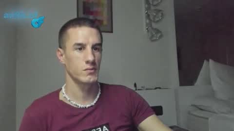 Axl online show from November 26, 10:22 pm