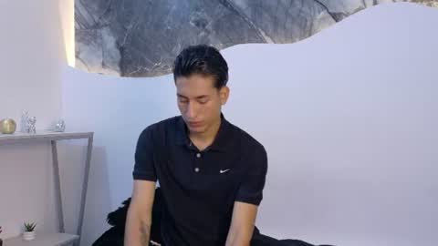 Snapshot of axsus_ chatting on July 31, 8:41 pm x online show from July 31, 8:41 pm