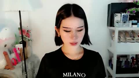 AYAHOSHILOVESYOU online show from March 6, 6:43 am