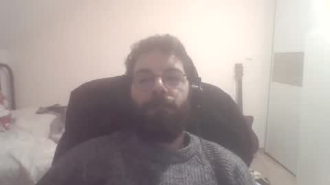 Snapshot of ayazeluel chatting on February 25, 2:32 am ayazeluel online show from February 25, 2:32 am