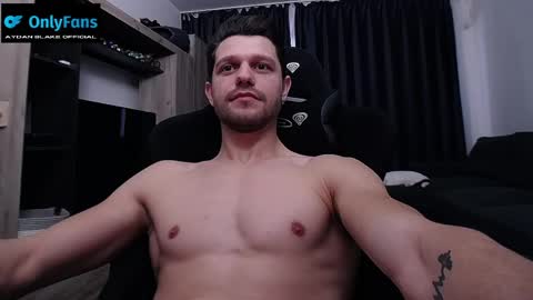 Snapshot of aydanblakeofficial chatting on April 23, 1:35 pm Aydan Blake Official online show from April 23, 1:35 pm