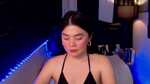 ayeshalove online show from October 10, 11:42 am