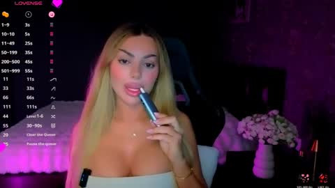  Ayla Demir  online show from April 19, 8:44 pm