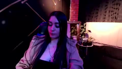 nany online show from July 18, 2:49 am