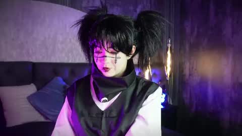 Snapshot of aylen_darkmoor chatting on June 26, 6:23 pm Aylen online show from June 26, 6:23 pm