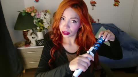 Snapshot of aylin_diazz chatting on April 26, 11:41 am Aylin online show from April 26, 11:41 am