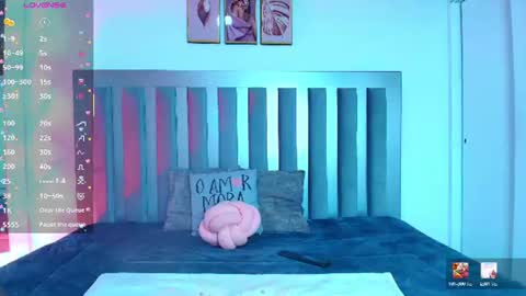 aylin_valerie online show from July 11, 11:57 am