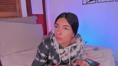 Snapshot of aylinnzambrano_ chatting on October 23, 11:53 am Aylin online show from October 23, 11:53 am
