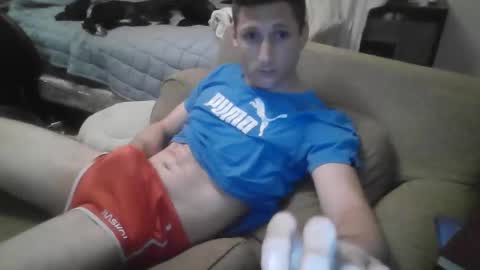 Snapshot of ayr129 chatting on October 19, 8:42 pm ayr129 online show from October 19, 8:42 pm