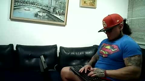 Ayrton naffah2 online show from April 6, 4:32 am