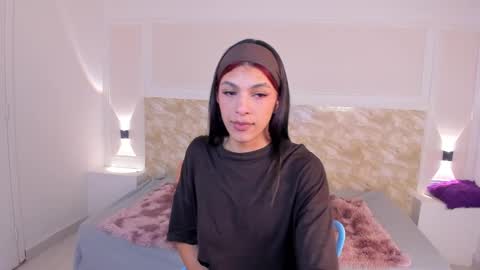 ayshelmoon online show from October 10, 1:32 pm