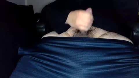 Snapshot of ayyyyletsgo chatting on February 2, 11:21 pm MG online show from February 2, 11:21 pm