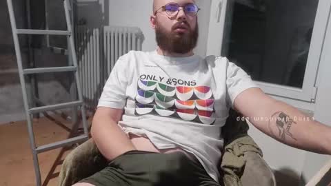 Snapshot of azagal22 chatting on November 24, 5:01 pm justin online show from November 24, 5:01 pm