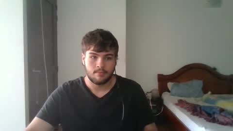 Snapshot of azahal33 chatting on May 5, 3:42 pm azahal33 online show from May 5, 3:42 pm