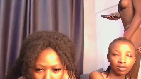 Azalea online show from March 25, 4:51 am