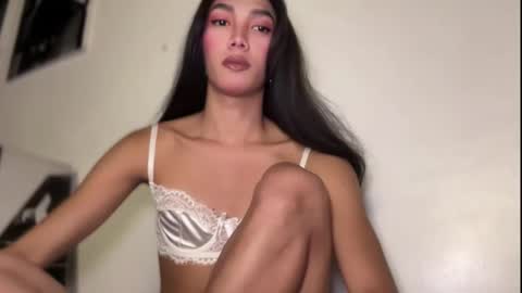 Snapshot of azalea_cum69 chatting on April 21, 8:09 am azalea_cum69 online show from April 21, 8:09 am
