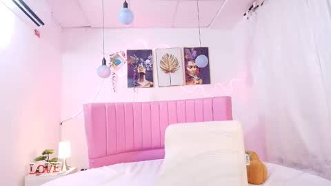 PRINCESS AZUL. online show from May 5, 1:46 am