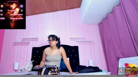 Snapshot of azul_moon chatting on September 13, 3:17 am azul_moon online show from September 13, 3:17 am
