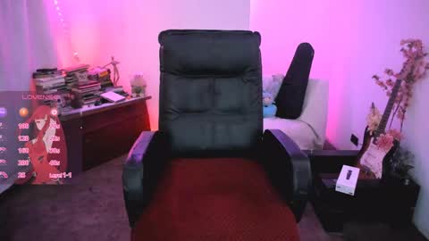 Snapshot of azul_prim chatting on May 20, 5:41 pm online show from May 20, 5:41 pm