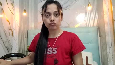 Snapshot of azura_lion chatting on May 28, 6:21 am azura lion online show from May 28, 6:21 am