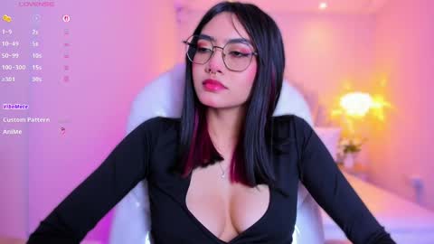 Snapshot of azurakindong chatting on April 28, 7:52 pm Azura online show from April 28, 7:52 pm