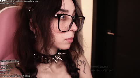 Snapshot of b0pppo chatting on December 6, 5:11 pm your fuckdoll  sub girl  MORE ME  online show from December 6, 5:11 pm