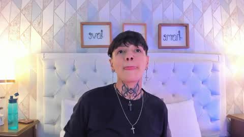 Anny online show from April 12, 3:33 am