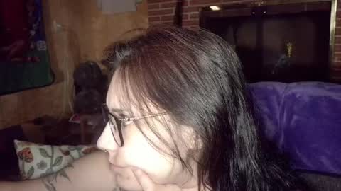 Snapshot of b4byjinx chatting on June 18, 4:44 pm b4byjinx online show from June 18, 4:44 pm
