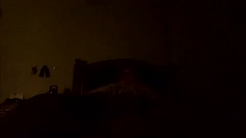 Snapshot of b_johnson530 chatting on October 18, 9:32 am b_johnson530 online show from October 18, 9:32 am