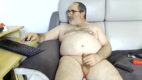 Snapshot of babacool96 chatting on March 7, 2:45 pm babacool 96 online show from March 7, 2:45 pm