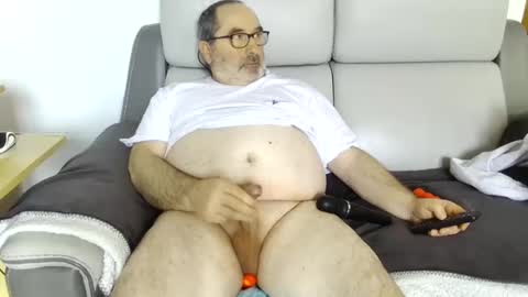 Snapshot of babacool96 chatting on March 10, 1:10 pm babacool 96 online show from March 10, 1:10 pm