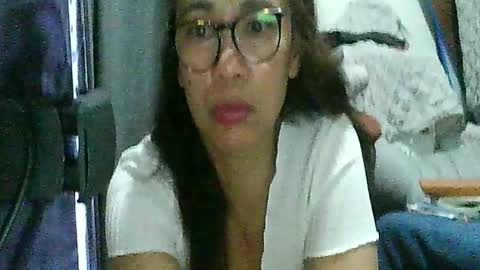 Snapshot of babe4u1234 chatting on December 26, 11:43 am babe4u1234 online show from December 26, 11:43 am