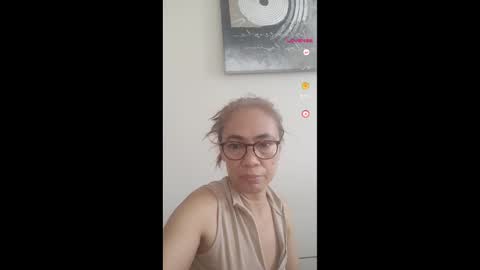 Snapshot of babe4u1234 chatting on October 30, 5:31 am babe4u1234 online show from October 30, 5:31 am