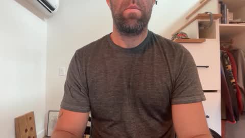 Snapshot of babeheater chatting on December 16, 9:53 pm babeheater online show from December 16, 9:53 pm