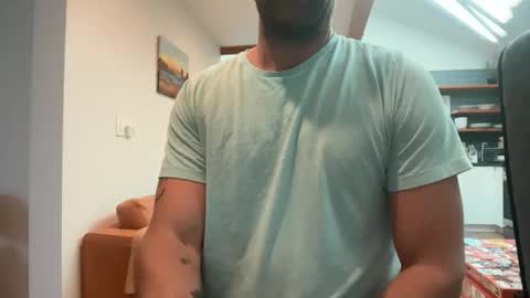 Snapshot of babeheater chatting on January 8, 5:15 pm babeheater online show from January 8, 5:15 pm