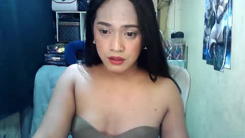 cassandra online show from April 8, 6:30 pm