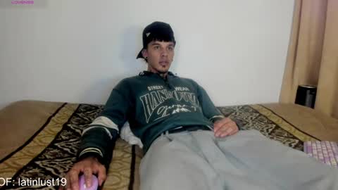 Snapshot of baby_gio chatting on July 9, 6:45 pm OF GxoXabs online show from July 9, 6:45 pm