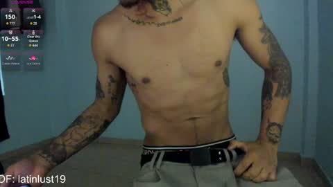 Snapshot of baby_gio chatting on July 29, 10:30 pm OF GxoXabs online show from July 29, 10:30 pm