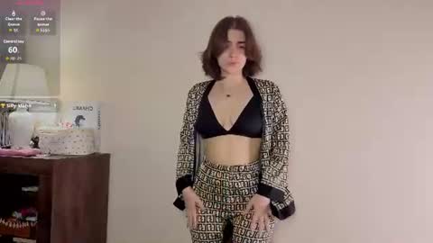 Snapshot of baby_is_ready chatting on June 23, 7:28 am Emily online show from June 23, 7:28 am