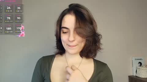 Snapshot of baby_is_ready chatting on July 18, 7:23 am Emily online show from July 18, 7:23 am