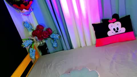 Snapshot of baby_kira1988 chatting on April 21, 2:01 pm Your Baby Kira online show from April 21, 2:01 pm