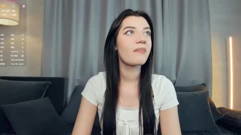 Anita online show from February 28, 6:09 pm