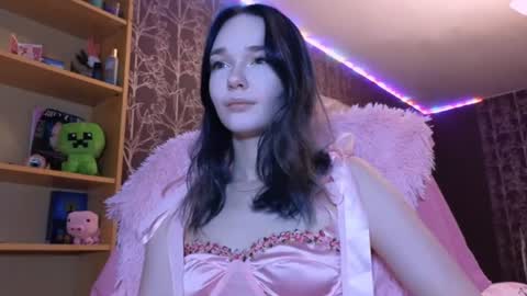 Snapshot of baby_onface chatting on July 4, 7:42 pm Alice online show from July 4, 7:42 pm